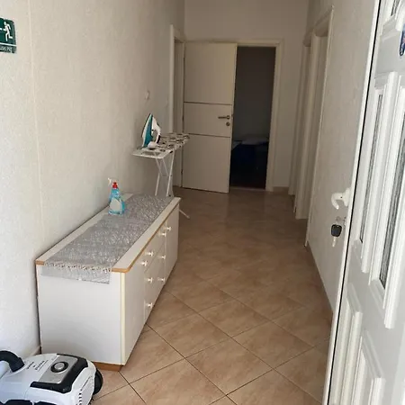 Apartment Stipe