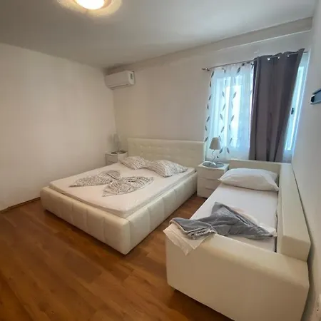 Stipe Apartment